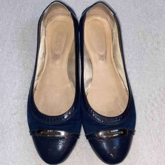Tod’s navy suede and navy patent leather ballet flats Sz 39 - Picture 1 of 9